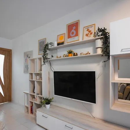 Apartman Cozy - Your Away From By Flat Mаnager